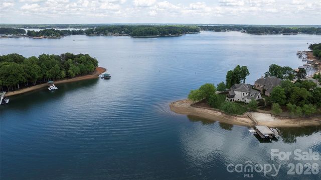 4575 Rustling Woods Drive, Denver, NC 28037