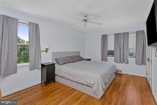 141 CREST AVE, Hamilton, NJ 08690
