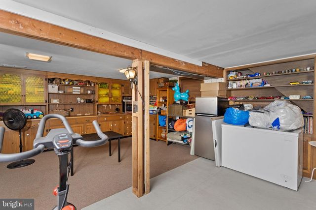 141 CREST AVE, Hamilton, NJ 08690