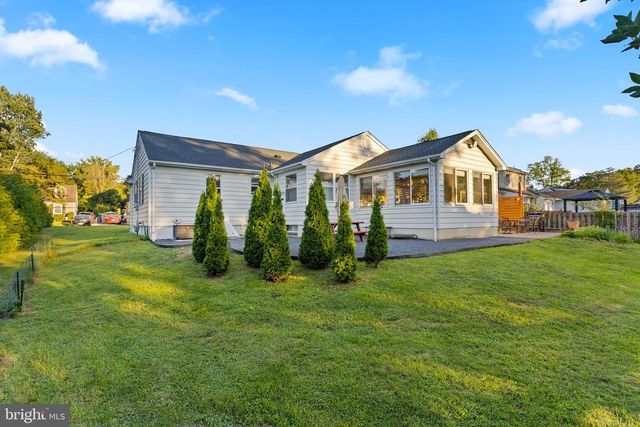 141 CREST AVE, Hamilton, NJ 08690