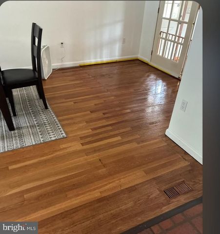 141 CREST AVE, Hamilton, NJ 08690