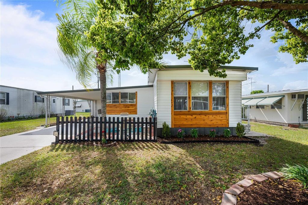 5345 JO STREET, Zephyrhills, FL 33542