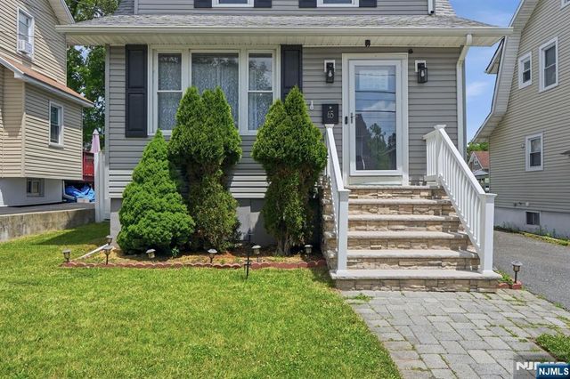 65 Franklin Road, Teaneck, NJ 07666