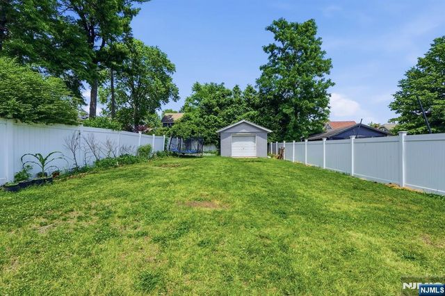 65 Franklin Road, Teaneck, NJ 07666