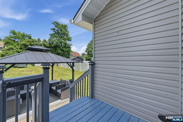 65 Franklin Road, Teaneck, NJ 07666