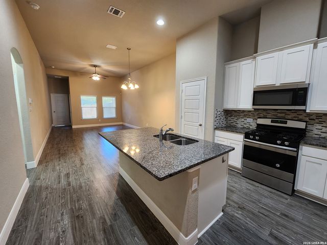 1221 OLD FM 306, New Braunfels, TX 78130