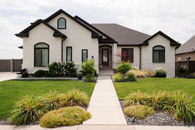 924 S COUNTRY LN, Farmington, UT 84025