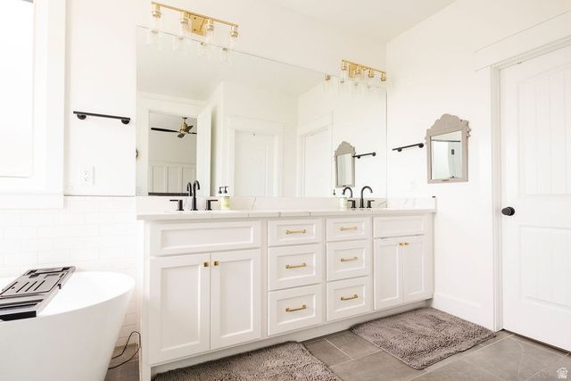 924 S COUNTRY LN, Farmington, UT 84025