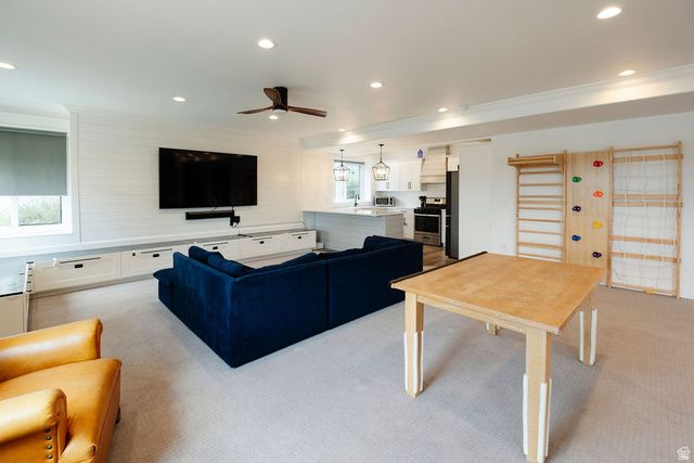 924 S COUNTRY LN, Farmington, UT 84025