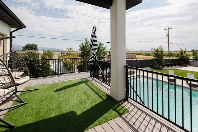 924 S COUNTRY LN, Farmington, UT 84025