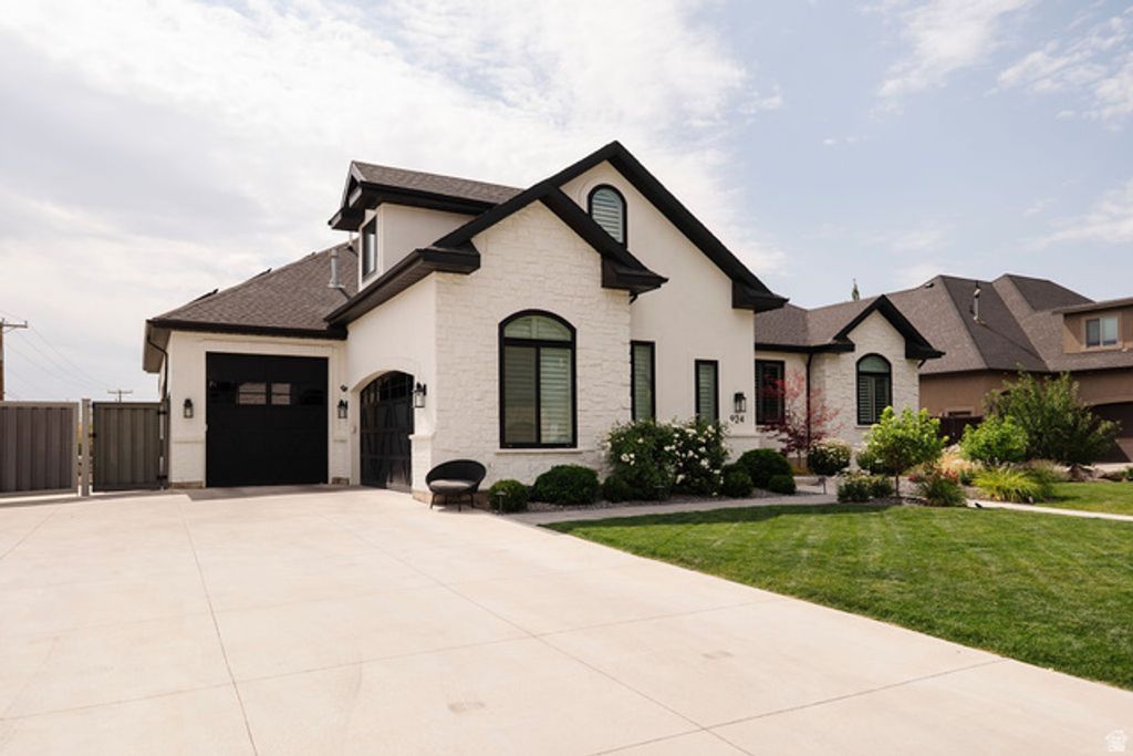 924 S COUNTRY LN, Farmington, UT 84025