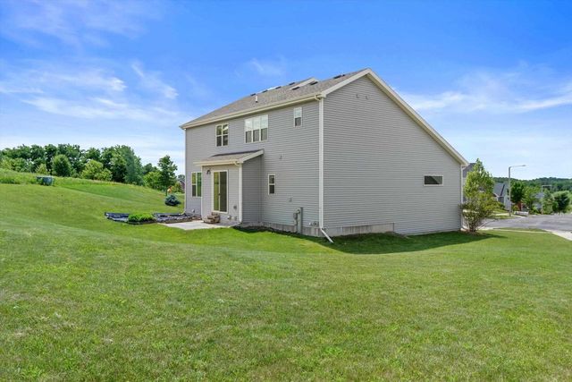 17 Rustling Birch Court, Verona, WI 53593