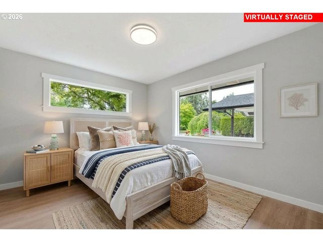 220 Sw 144TH Ave, Beaverton, OR 97006