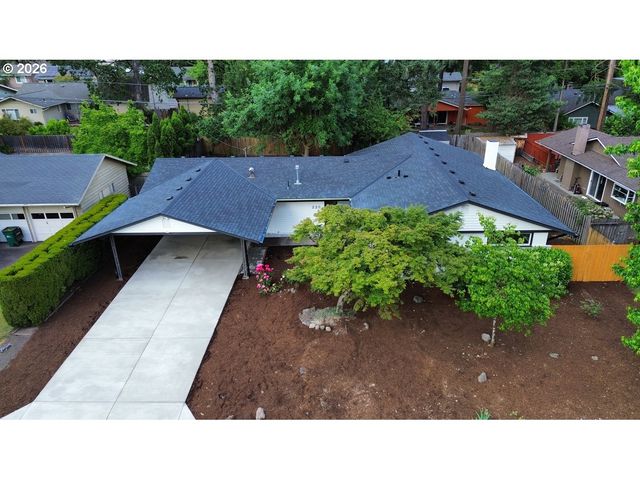 220 Sw 144TH Ave, Beaverton, OR 97006
