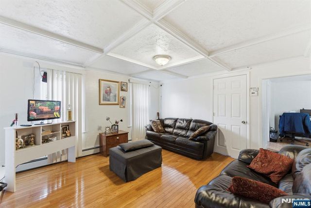 206 Prospect Street, Englewood, NJ 07631