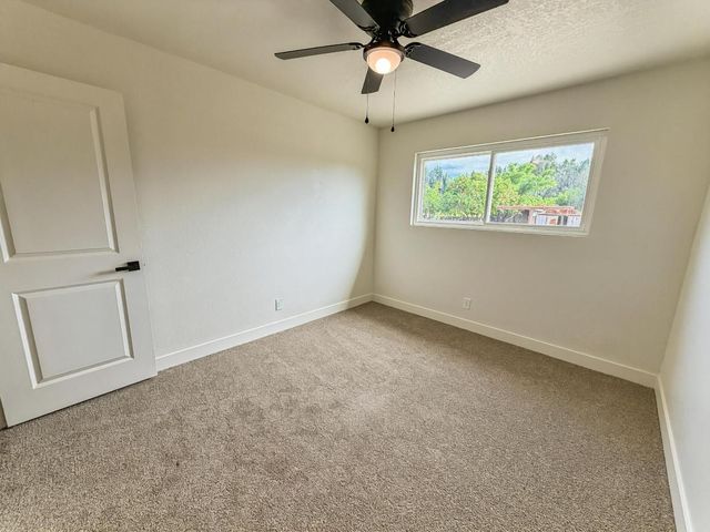 7403 E Alluvial Avenue, Clovis, CA 93619
