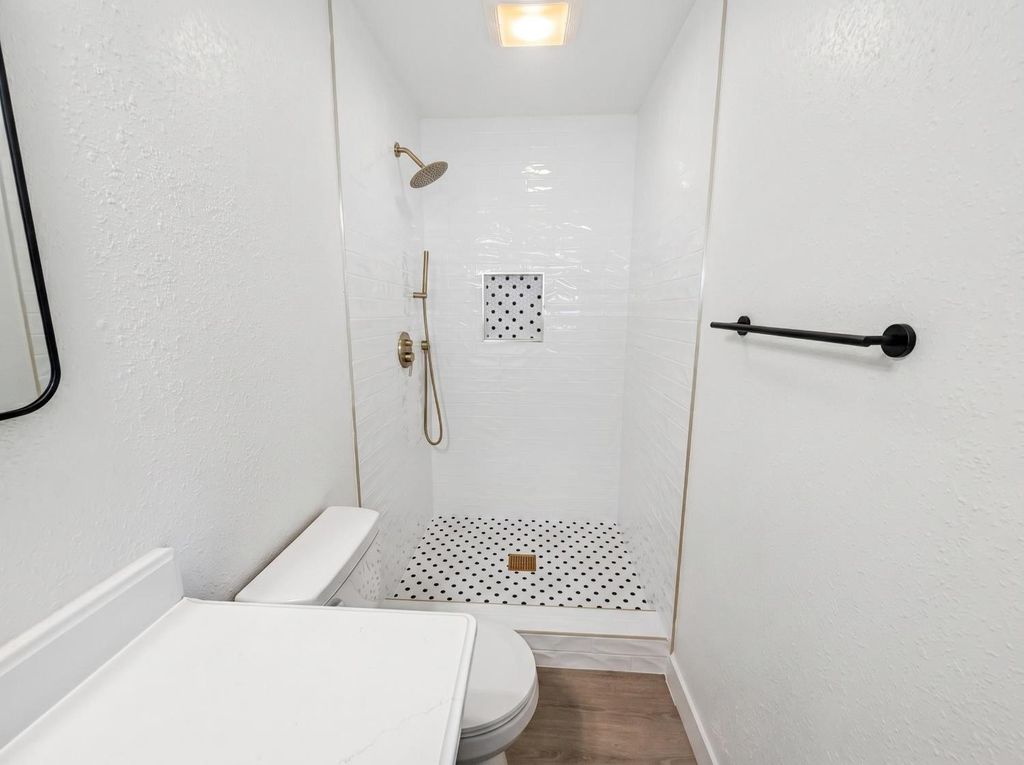 Image 33 of property listing at 7403 E Alluvial Avenue, Clovis, CA 93619
