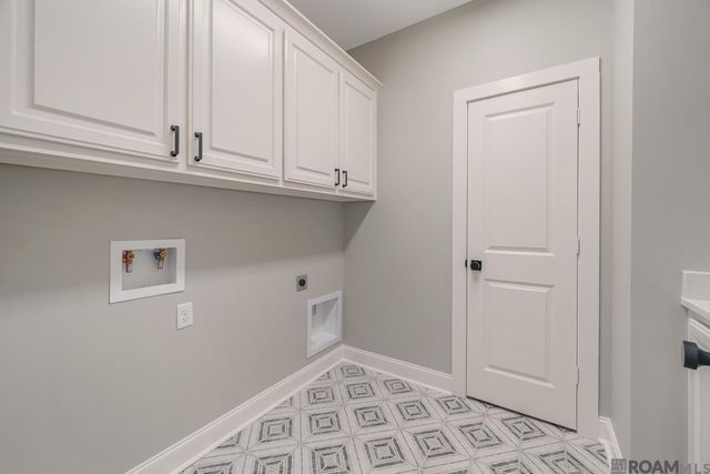 1728 N Linen Rd, Gonzales, LA 70737