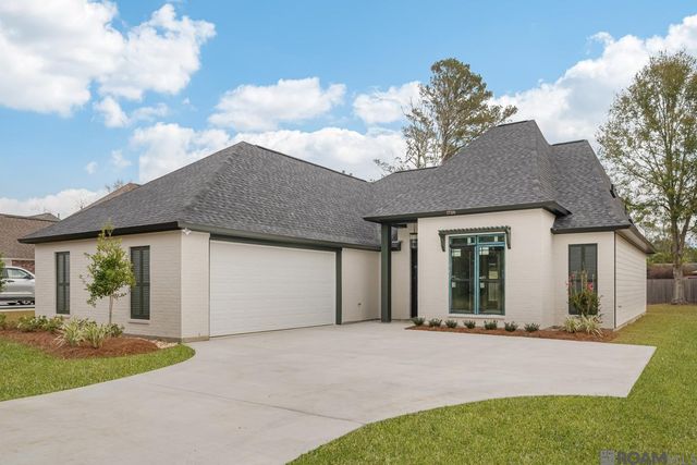 1728 N Linen Rd, Gonzales, LA 70737