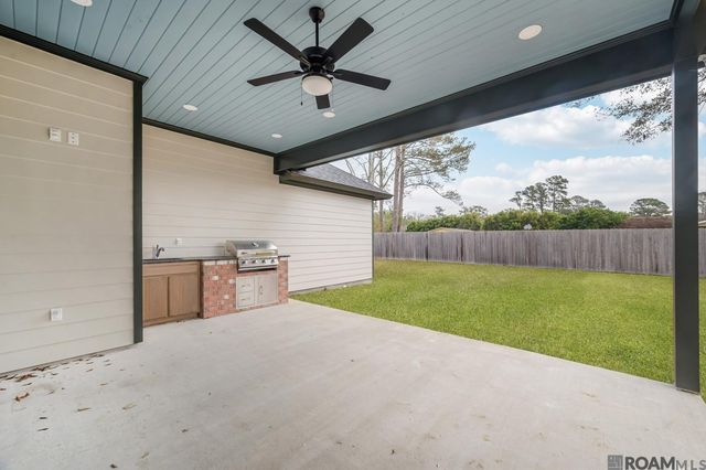 1728 N Linen Rd, Gonzales, LA 70737
