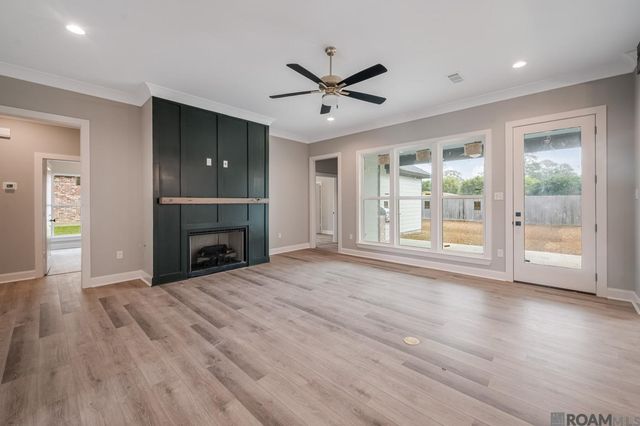 1728 N Linen Rd, Gonzales, LA 70737