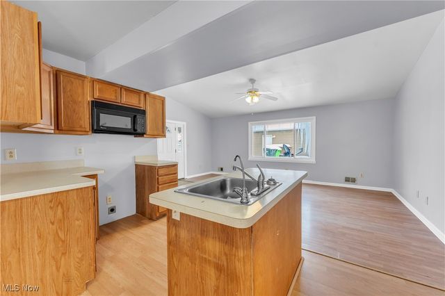 369 E 232nd Street, Euclid, OH 44123