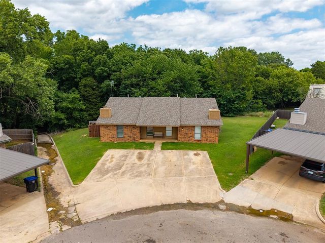 1017 Acacia Circle 1019, Noble, OK 73068