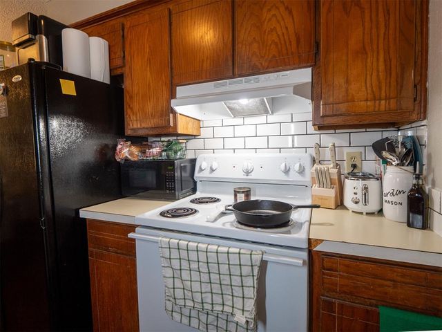 1017 Acacia Circle 1019, Noble, OK 73068
