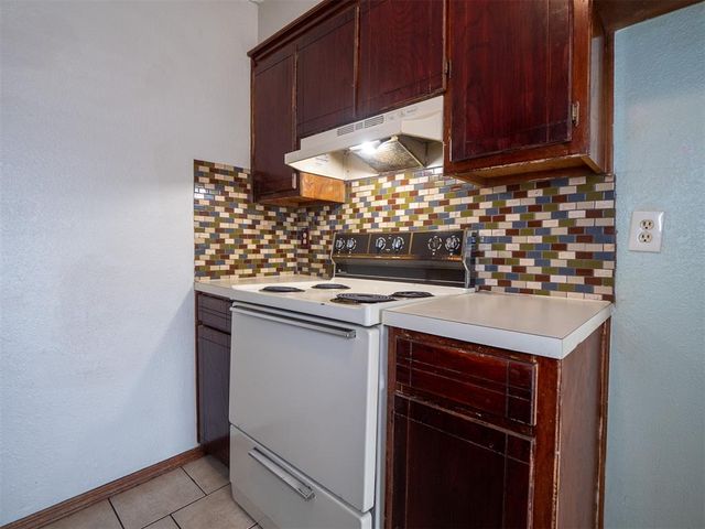 1017 Acacia Circle 1019, Noble, OK 73068