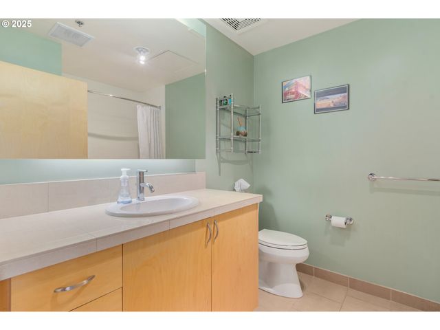 1375 OLIVE St 503, Eugene, OR 97401