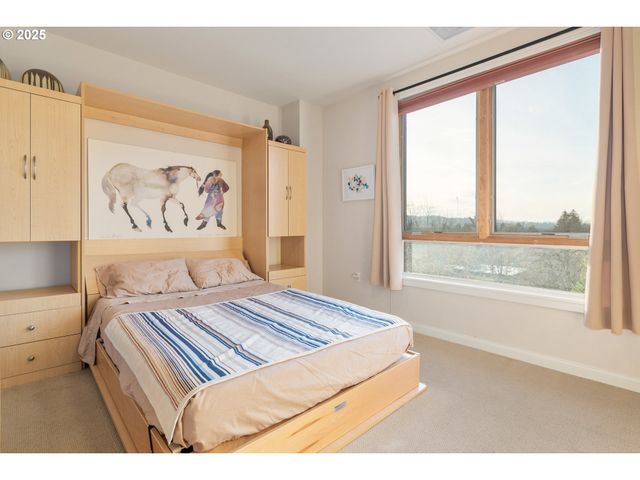 1375 OLIVE St 503, Eugene, OR 97401