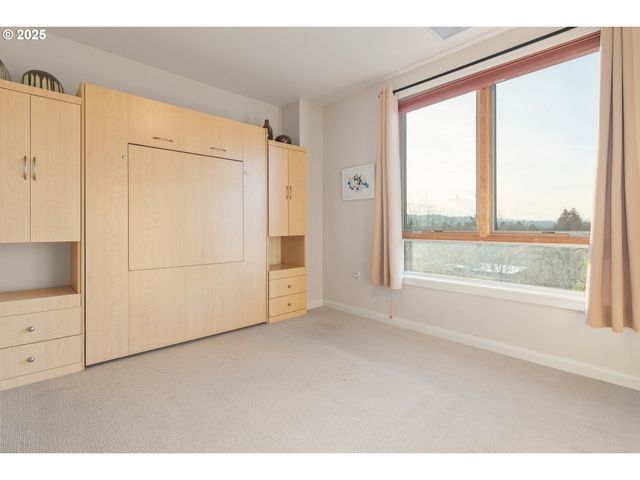 1375 OLIVE St 503, Eugene, OR 97401