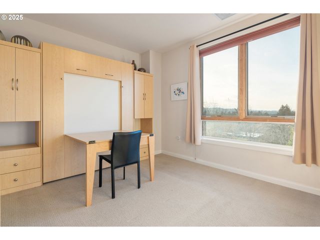 1375 OLIVE St 503, Eugene, OR 97401