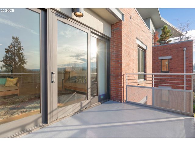 1375 OLIVE St 503, Eugene, OR 97401