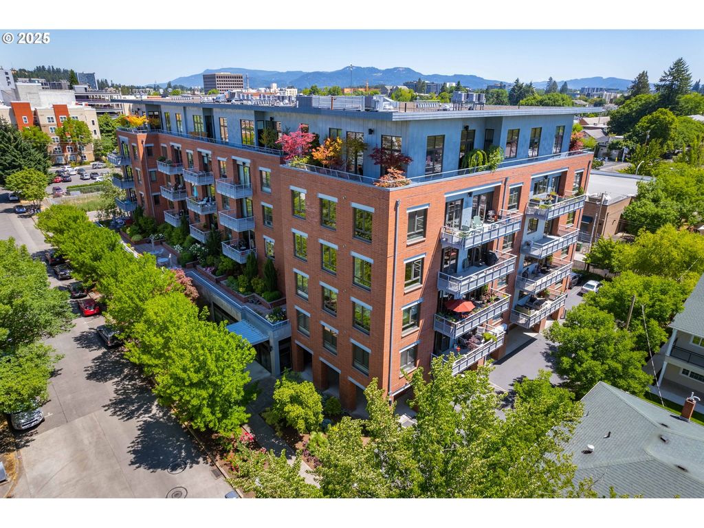 1375 OLIVE St 503, Eugene, OR 97401