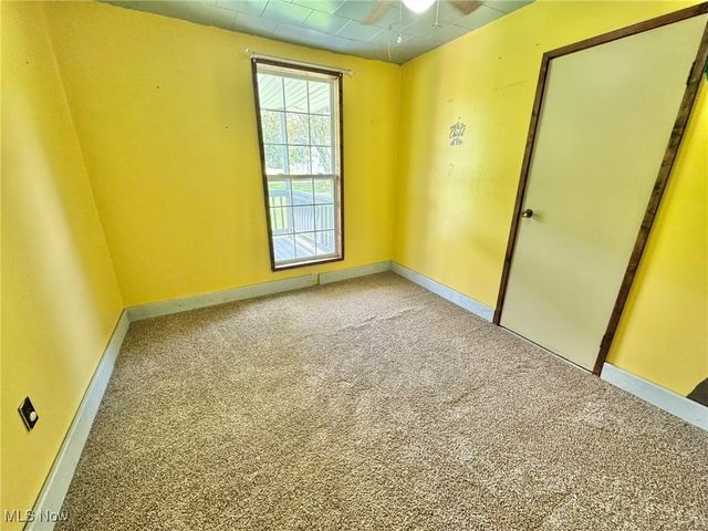 110 Horse Ridge Drive, Grantsville, WV 26147