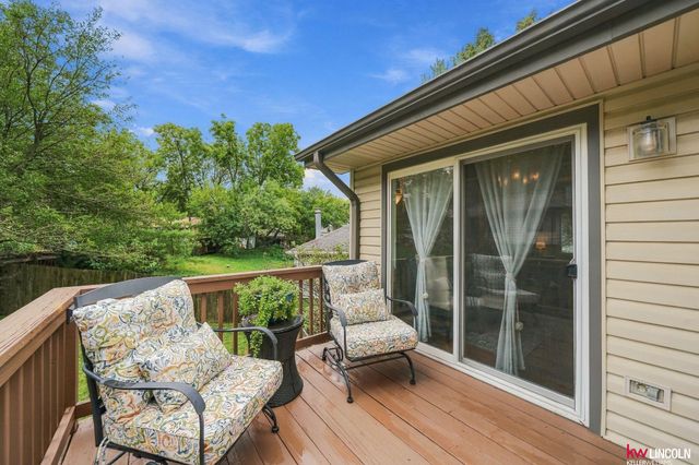 5612 Elk Circle, Lincoln, NE 68516
