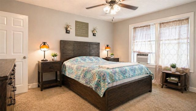 503 W Decherd St, Franklin, TX 77856