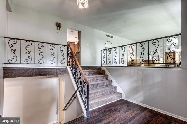 2711 OVERVIEW RD, Hampstead, MD 21074
