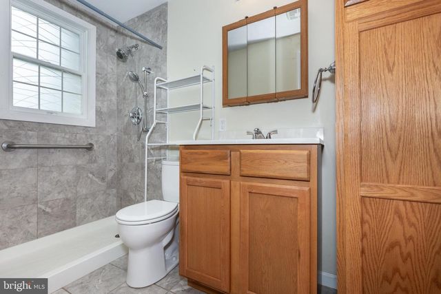 2711 OVERVIEW RD, Hampstead, MD 21074