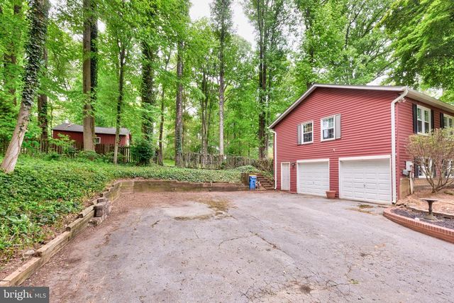 2711 OVERVIEW RD, Hampstead, MD 21074