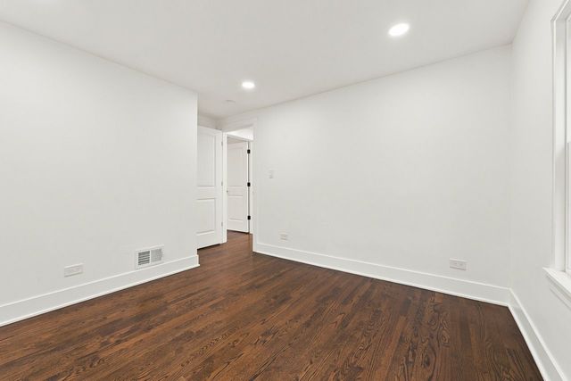 15W105 Harrison Street, Elmhurst, IL 60126