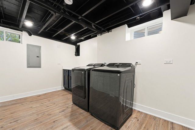 15W105 Harrison Street, Elmhurst, IL 60126