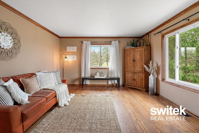 9750 Meadow Valley SE, Caledonia, MI 49316