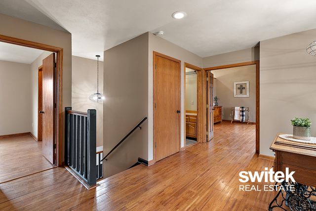 9750 Meadow Valley SE, Caledonia, MI 49316