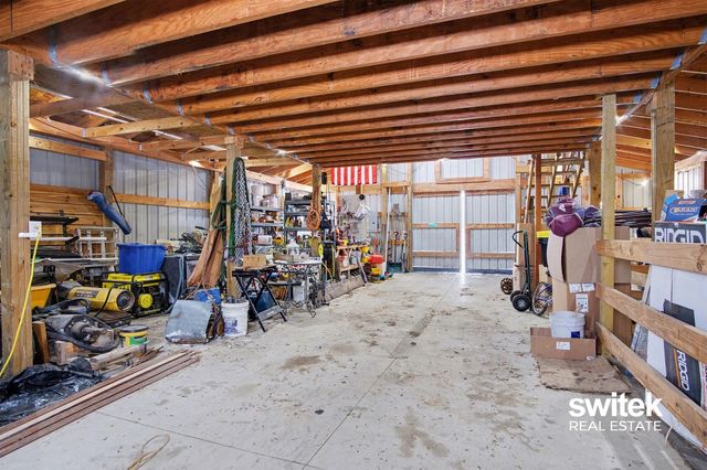 9750 Meadow Valley SE, Caledonia, MI 49316