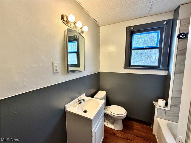 114 Penhale Avenue, Campbell, OH 44405