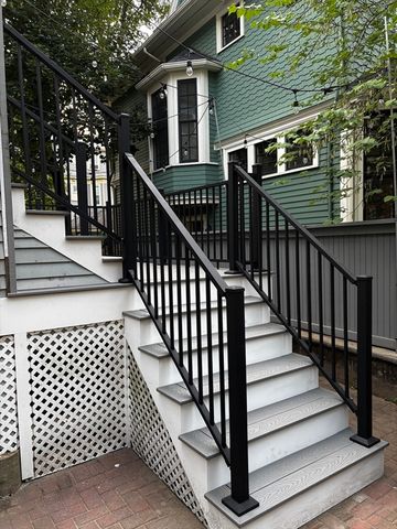 1 Irving Ter 1, Cambridge, MA 02138