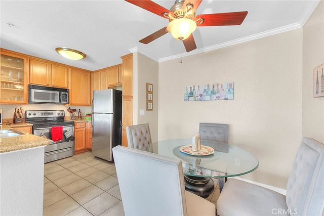 1023 Vista Del Cerro 302, Corona, CA 92879