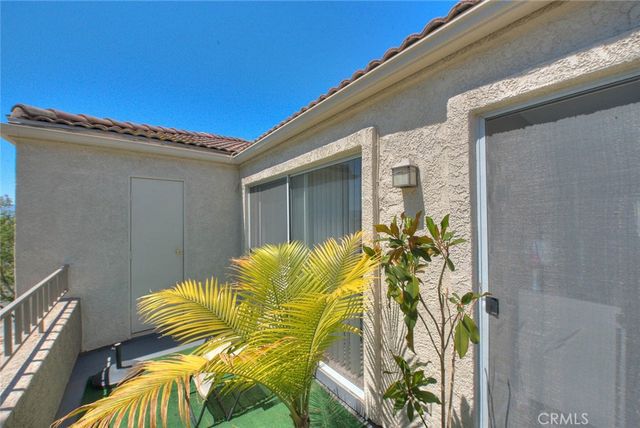1023 Vista Del Cerro 302, Corona, CA 92879